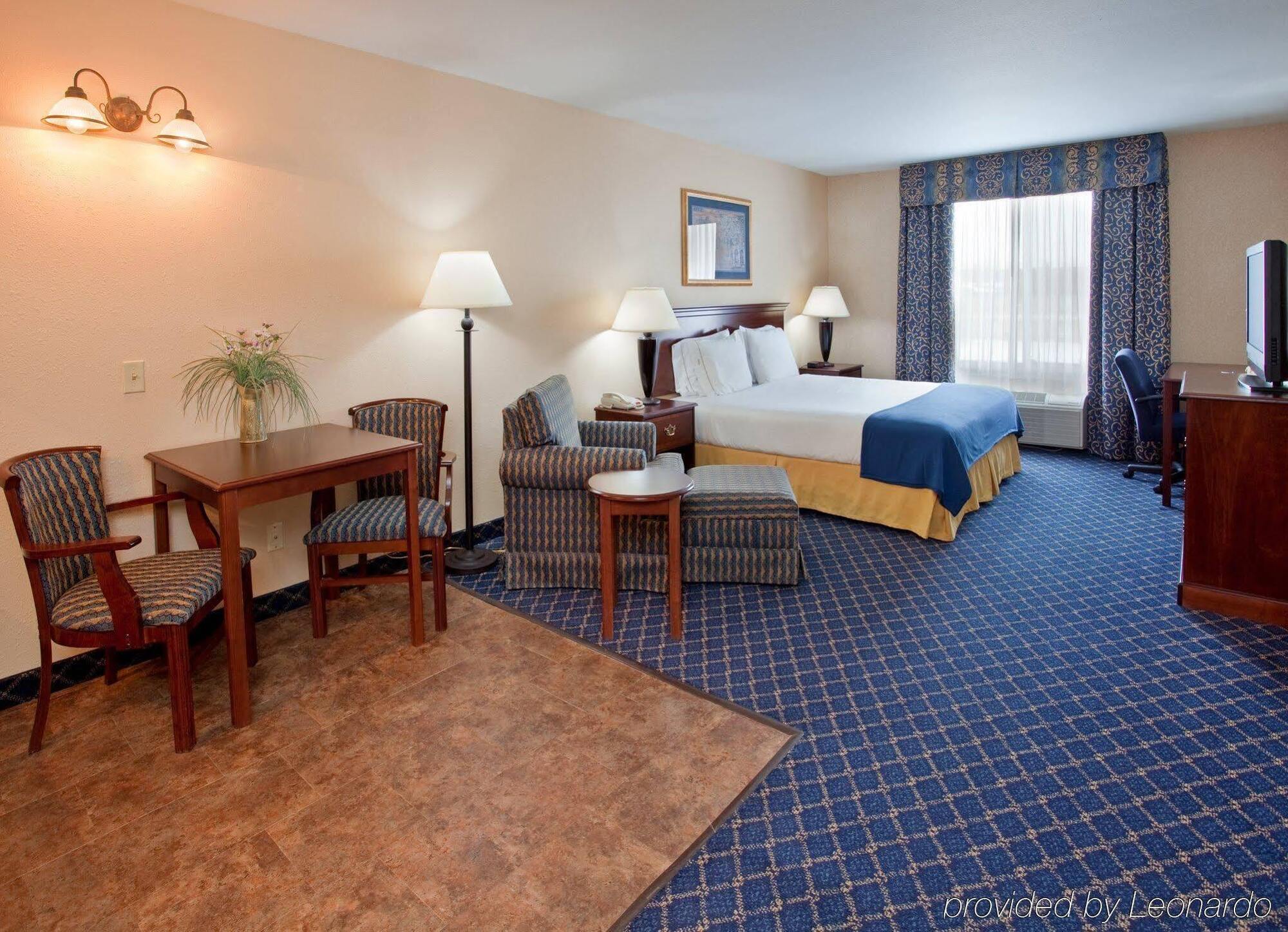 Holiday Inn Express Hotel & Suites Farmington, An Ihg Hotel Exteriér fotografie