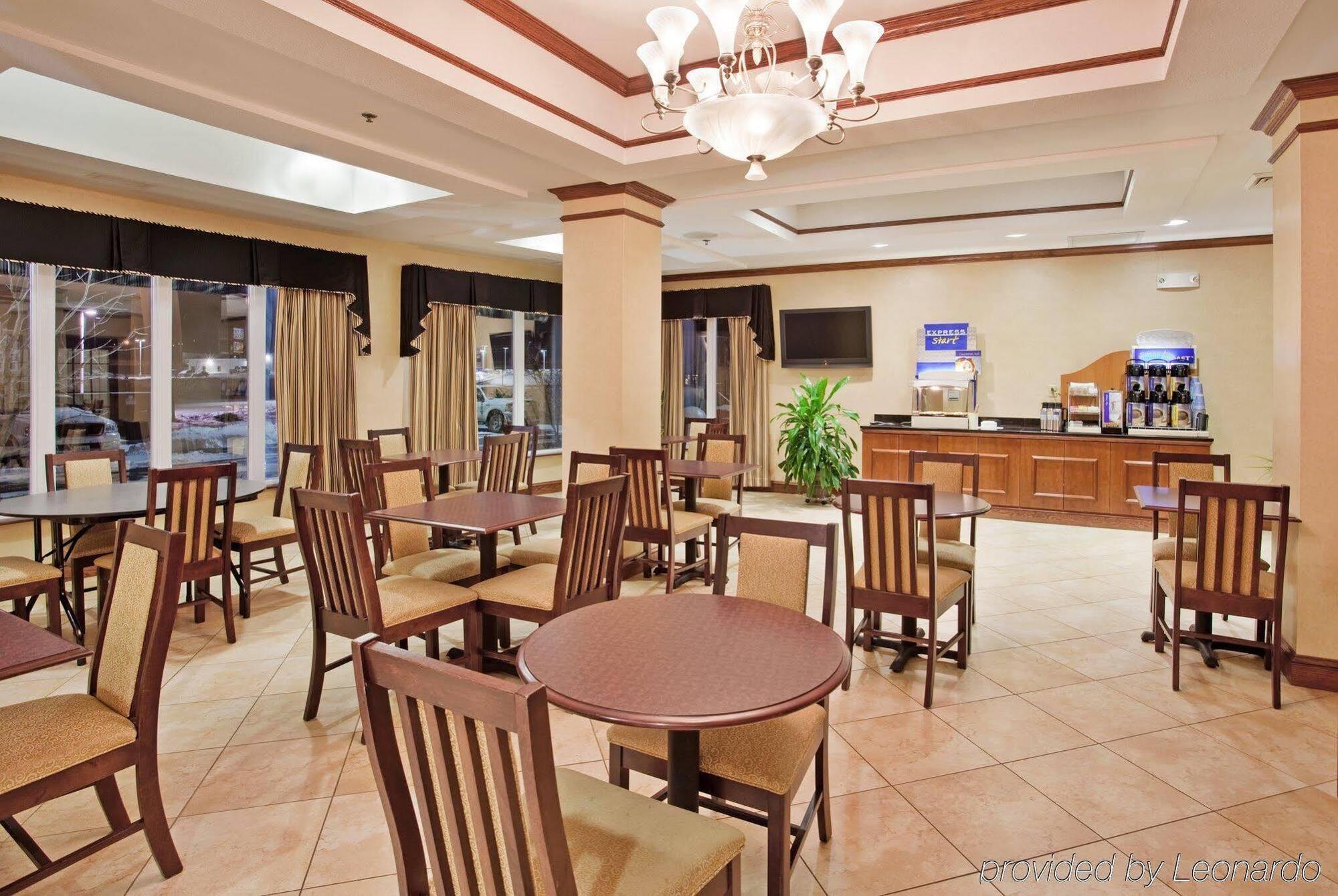 Holiday Inn Express Hotel & Suites Farmington, An Ihg Hotel Exteriér fotografie