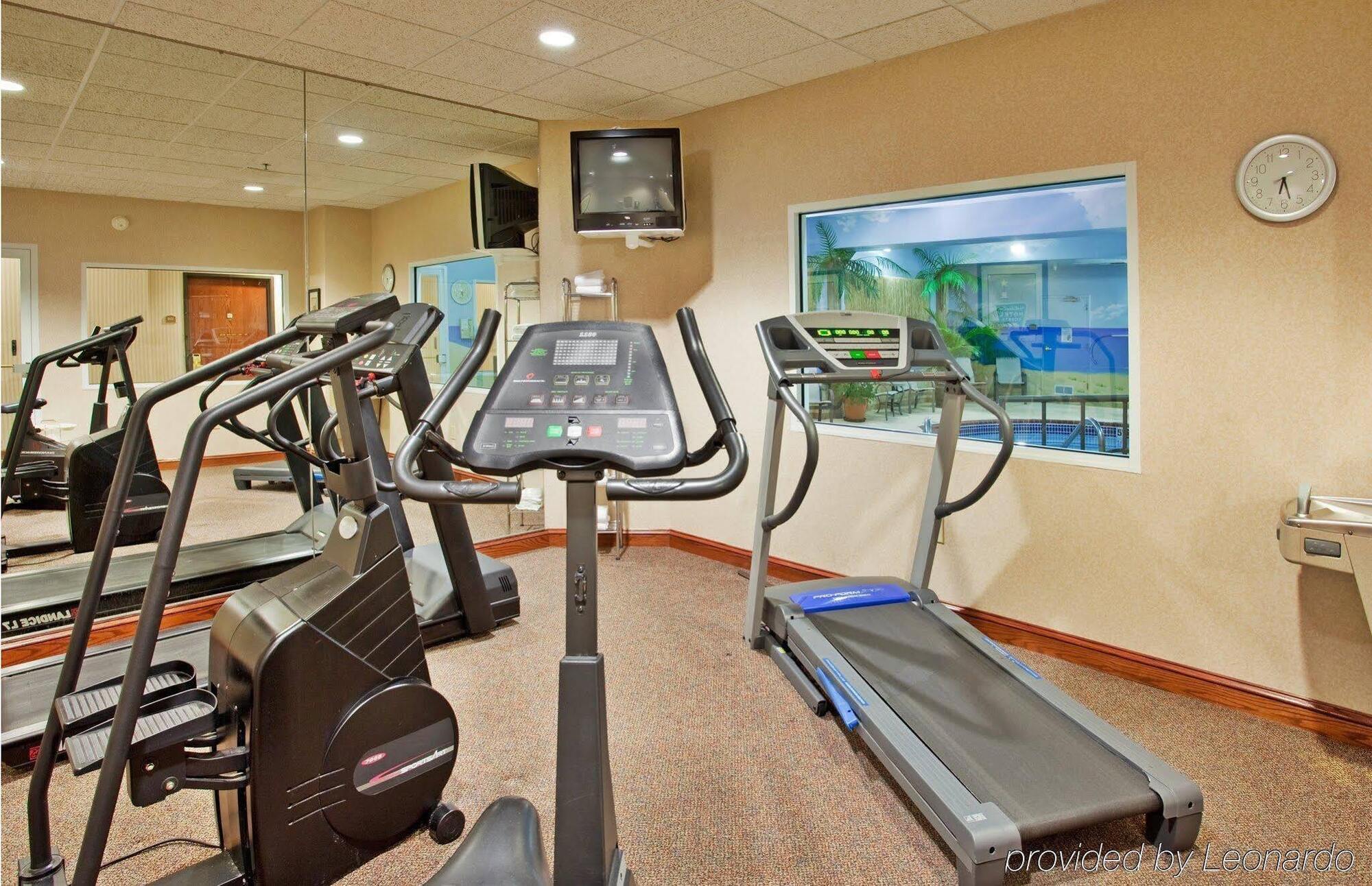 Holiday Inn Express Hotel & Suites Farmington, An Ihg Hotel Exteriér fotografie